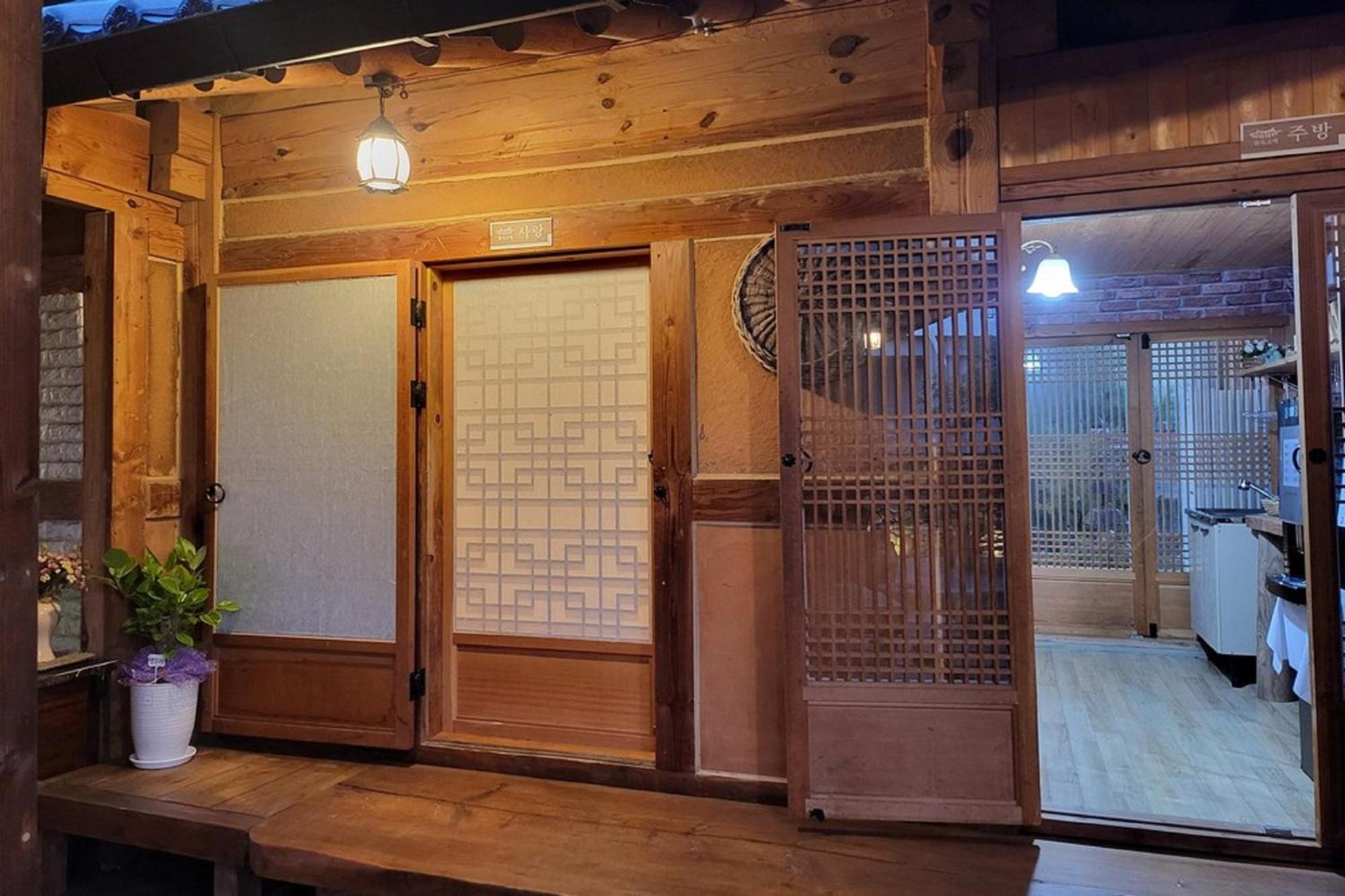 Hanok Gotaek Goeul Чонджу Экстерьер фото